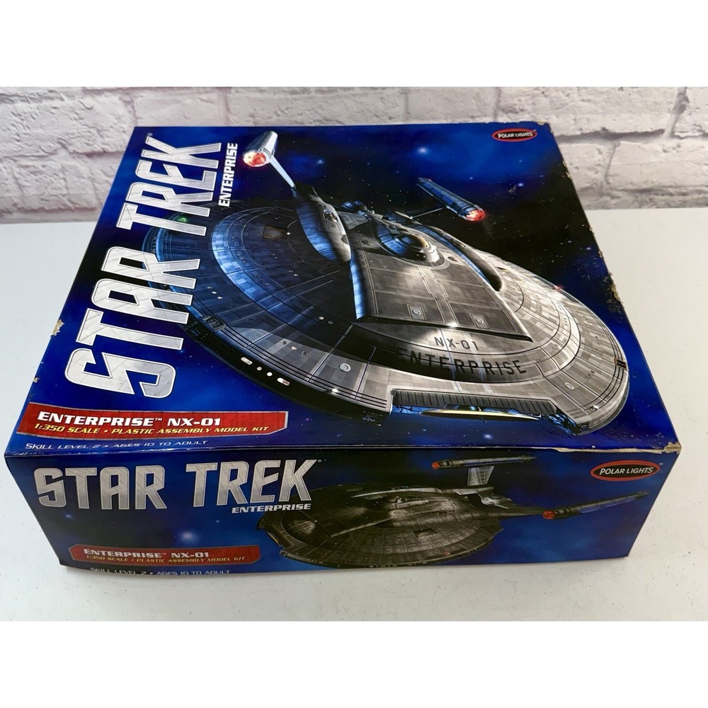 Polar Lights Star Trek USS Enterprise NX-01 POL902/04 Model 1/350 2013 Brand New